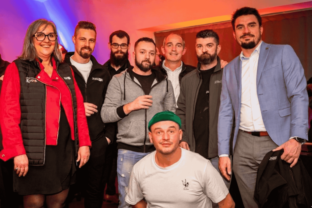 Photo d'équipe conviviale