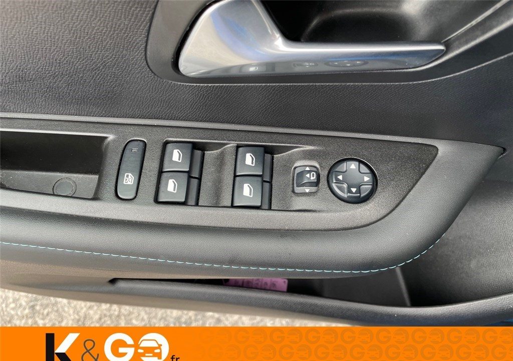 PEUGEOT 208 50 KWH 136CH