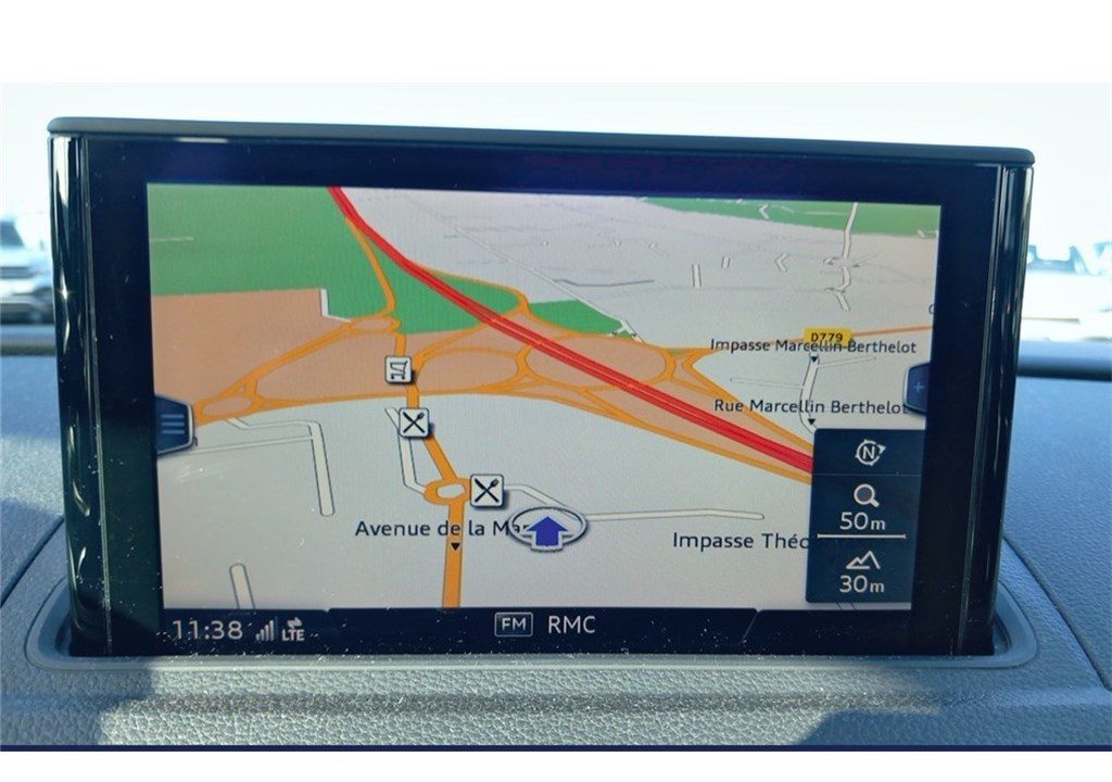 AUDI A3 BERLINE 35 TFSI COD 150 S TRONIC 7