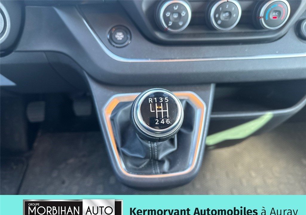 NISSAN PRIMASTAR COMBI L2H1 3.0T 2.0 DCI 150 S/S BVM