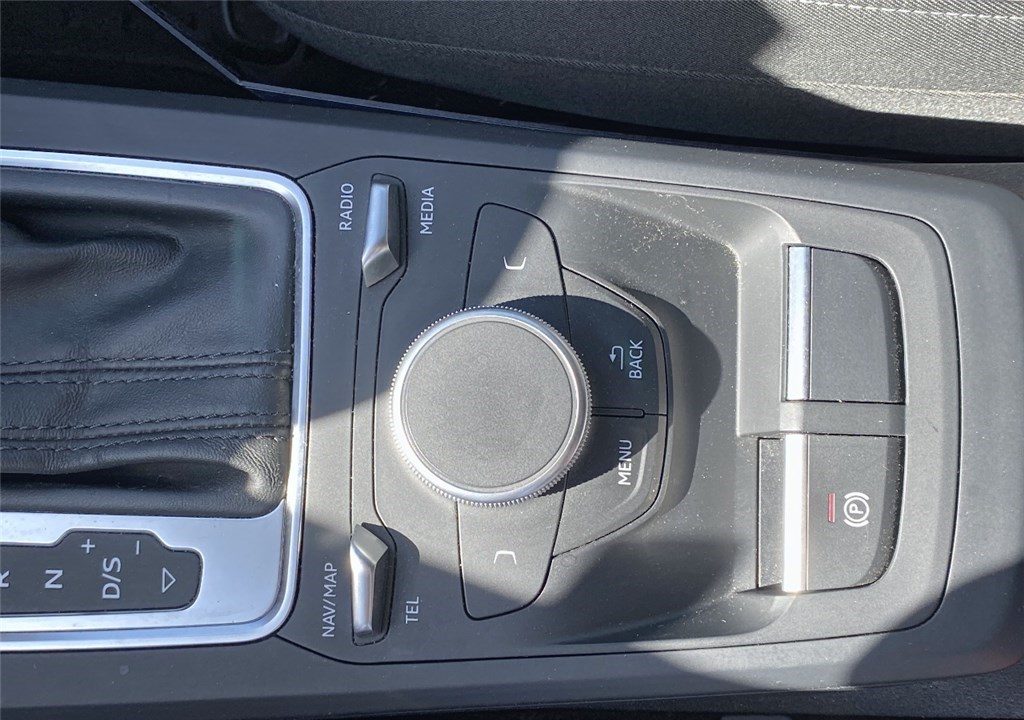 AUDI Q2 35 TFSI COD 150 S TRONIC 7