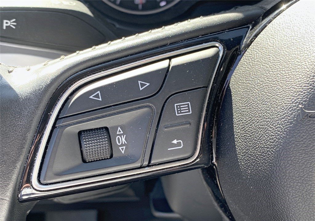 AUDI Q2 35 TFSI COD 150 S TRONIC 7