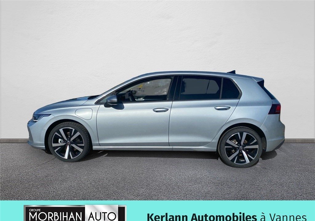 VOLKSWAGEN GOLF 1.5 EHYBRID 204 DSG6