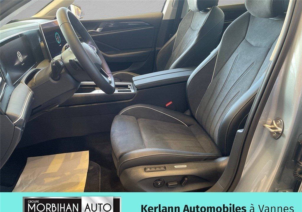 VOLKSWAGEN PASSAT SW 2.0 TDI EVO SCR 122 DSG7
