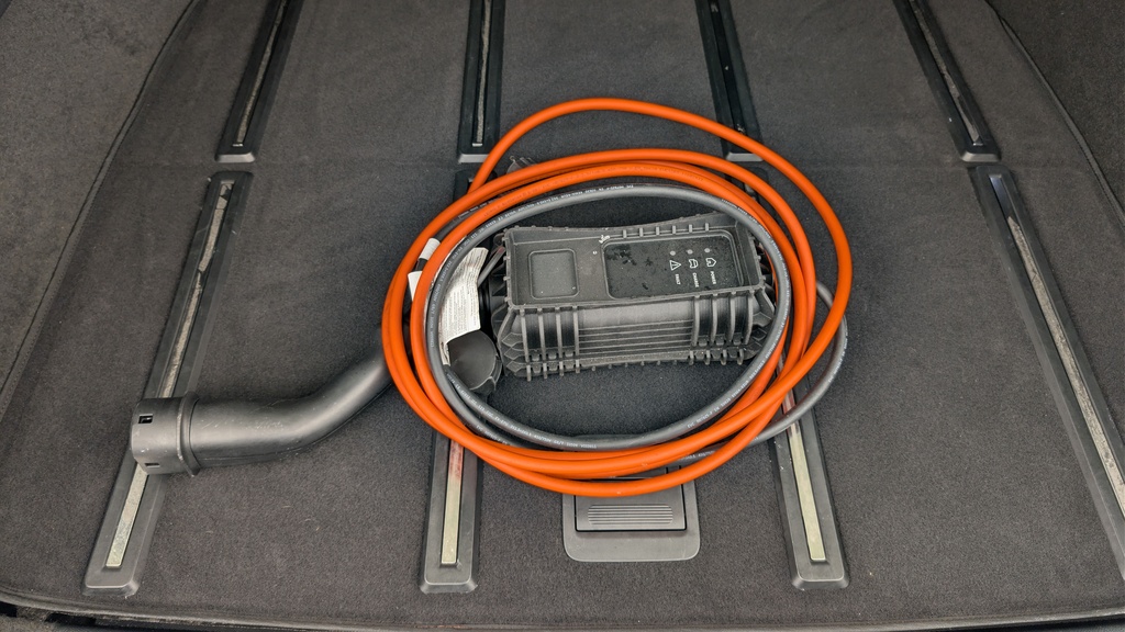 Citroen C5 X Hybride Rechargeable 225 S&S e-EAT8 Shine Pack