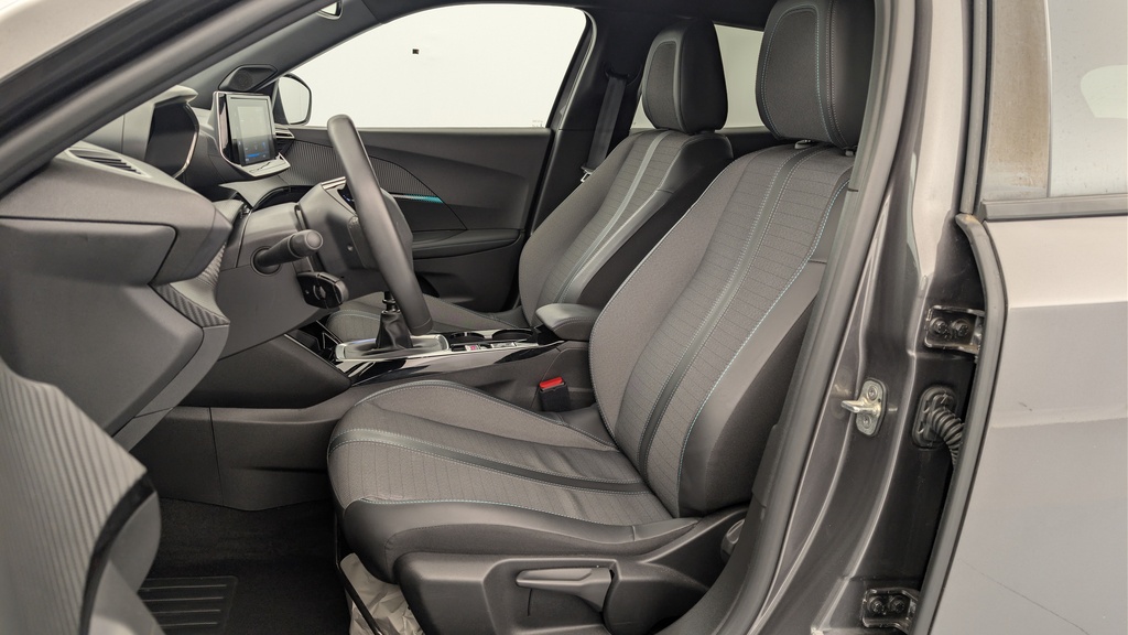 Peugeot 2008 PureTech 130 S&S BVM6 Allure