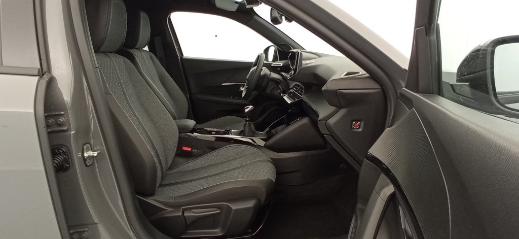 Peugeot 2008 PureTech 100 S&S BVM6 Allure