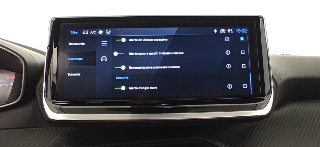 Peugeot 2008 PureTech 100 S&S BVM6 Allure