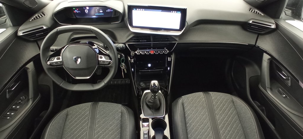 Peugeot 2008 PureTech 100 S&S BVM6 Allure