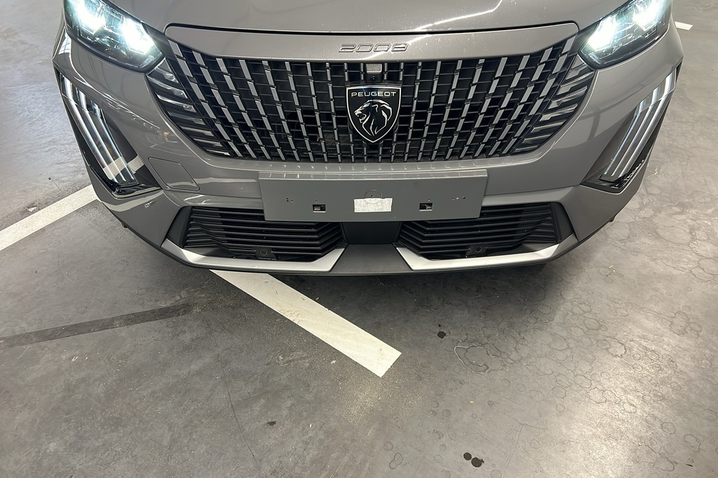 Peugeot 2008 PureTech 100 S&S BVM6 Allure