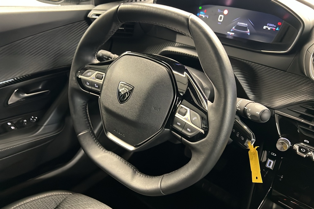Peugeot 2008 PureTech 100 S&S BVM6 Allure