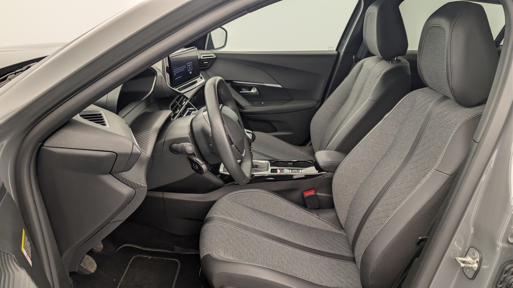 Peugeot 2008 PureTech 100 S&S BVM6 Allure