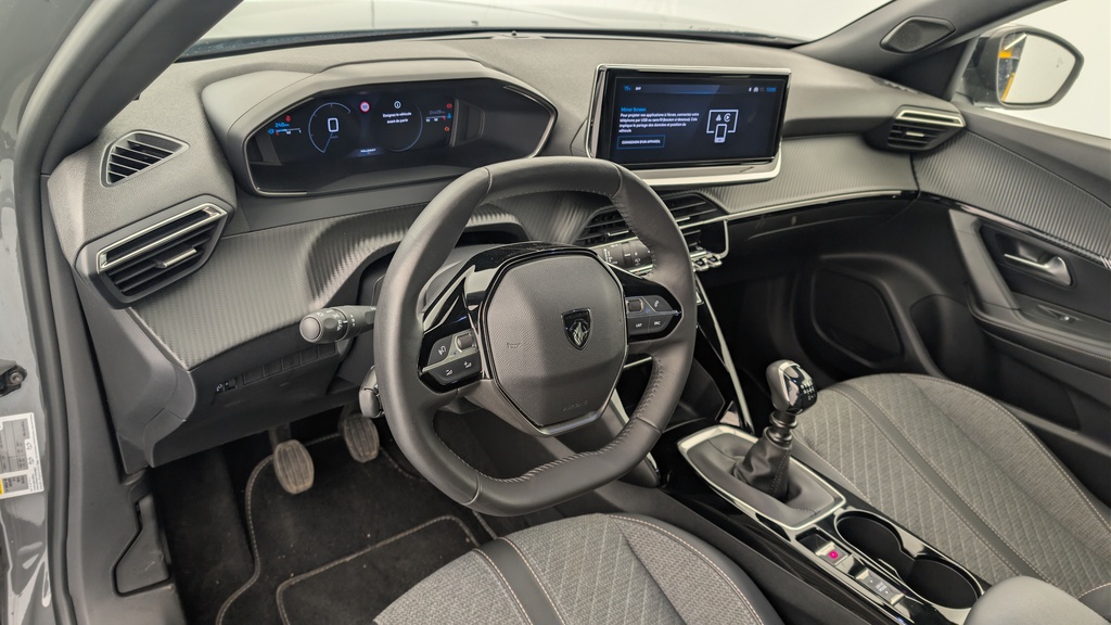 Peugeot 2008 PureTech 100 S&S BVM6 Allure
