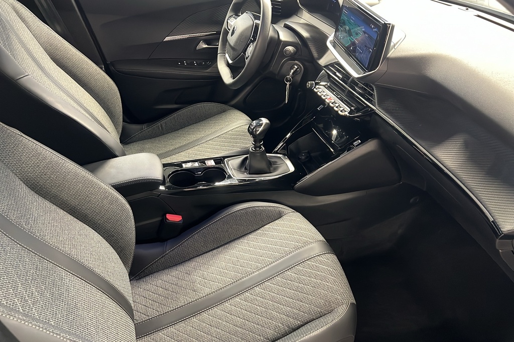 Peugeot 2008 PureTech 100 S&S BVM6 Allure