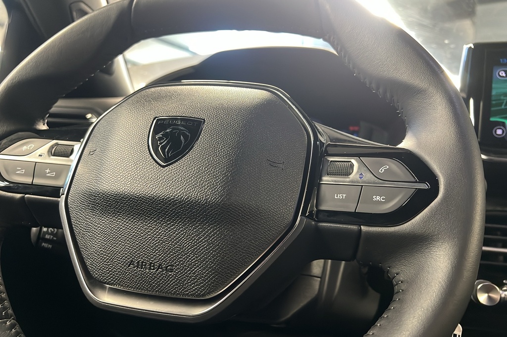 Peugeot 2008 PureTech 100 S&S BVM6 Allure