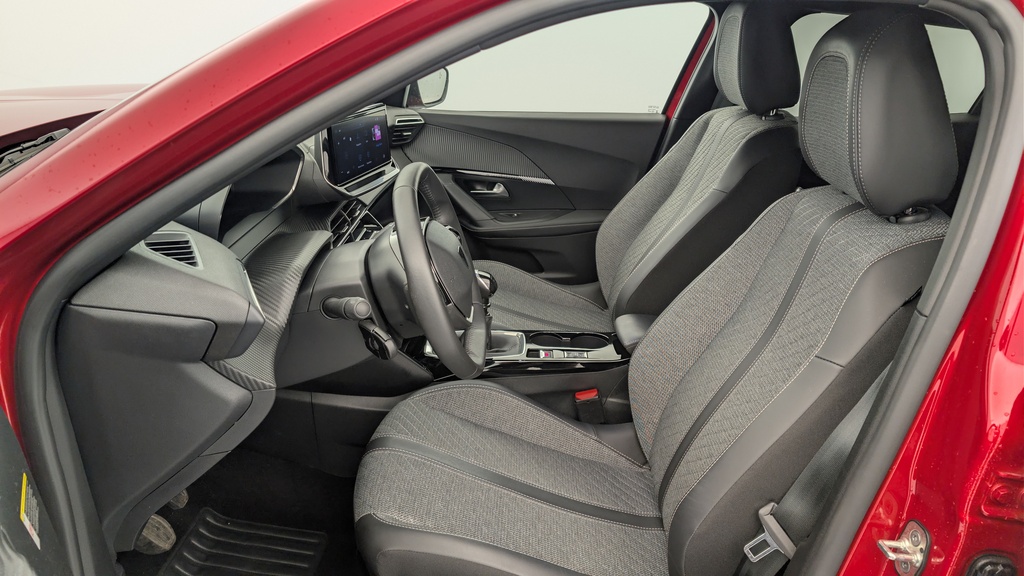 Peugeot 2008 PureTech 100 S&S BVM6 Allure