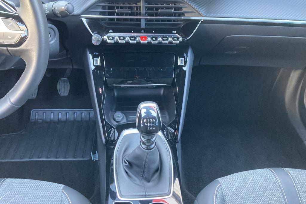 Peugeot 2008 PureTech 100 S&S BVM6 Allure