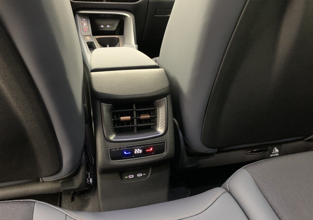 Cupra Terramar 1.5 eTSI Hybrid 150 ch DSG7 V