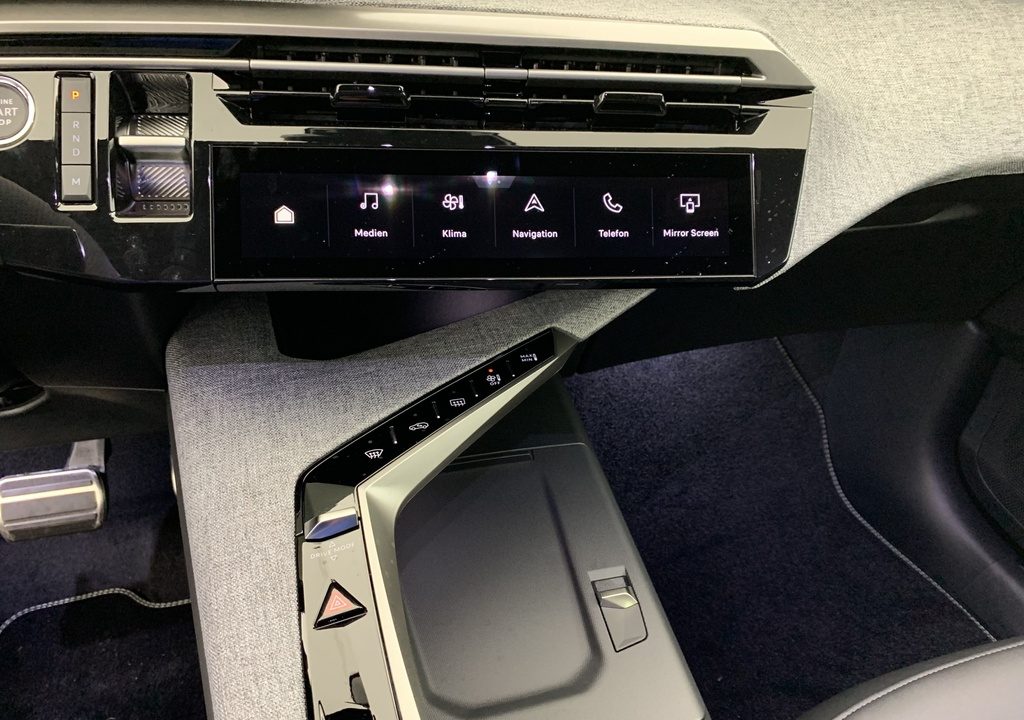 Peugeot 3008 Hybrid 145 e-DCS6 GT