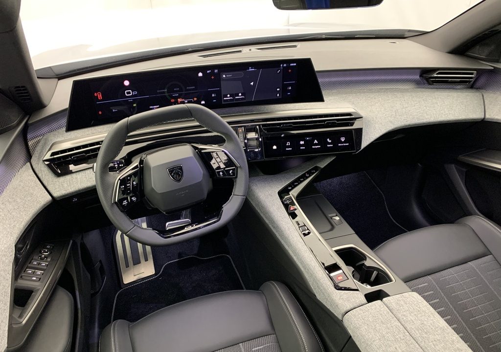 Peugeot 3008 Hybrid 145 e-DCS6 GT