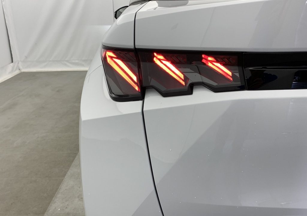 Peugeot 3008 Hybrid 145 e-DCS6 GT