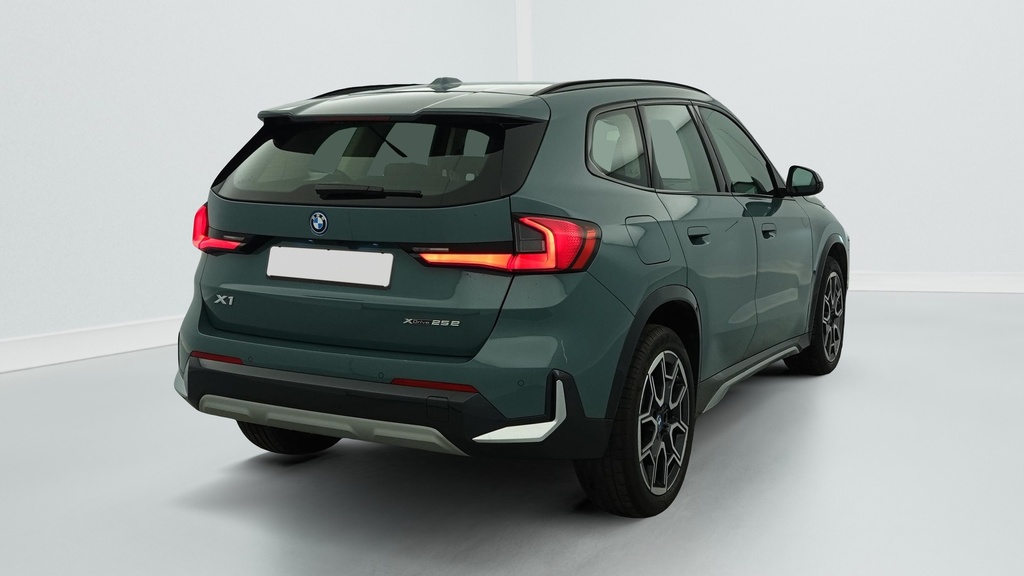 Bmw X1 U11 XDRIVE 25E 245CH DKG7 XLINE