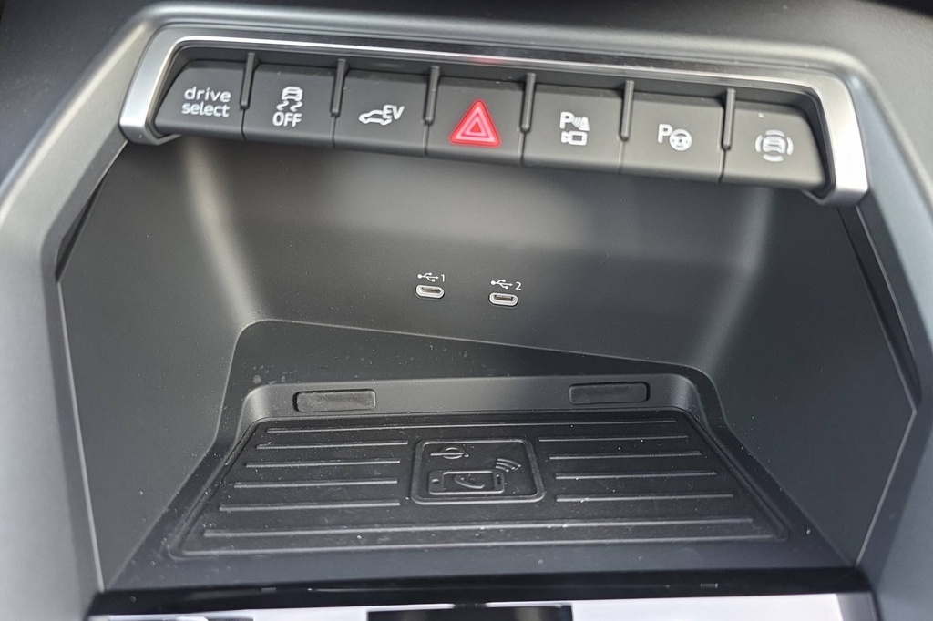 Audi A3 SPORTBACK NOUVELLE 45 TFSI E HYBRIDE RECHARGEABLE 272 S TRONIC 6 S LINE