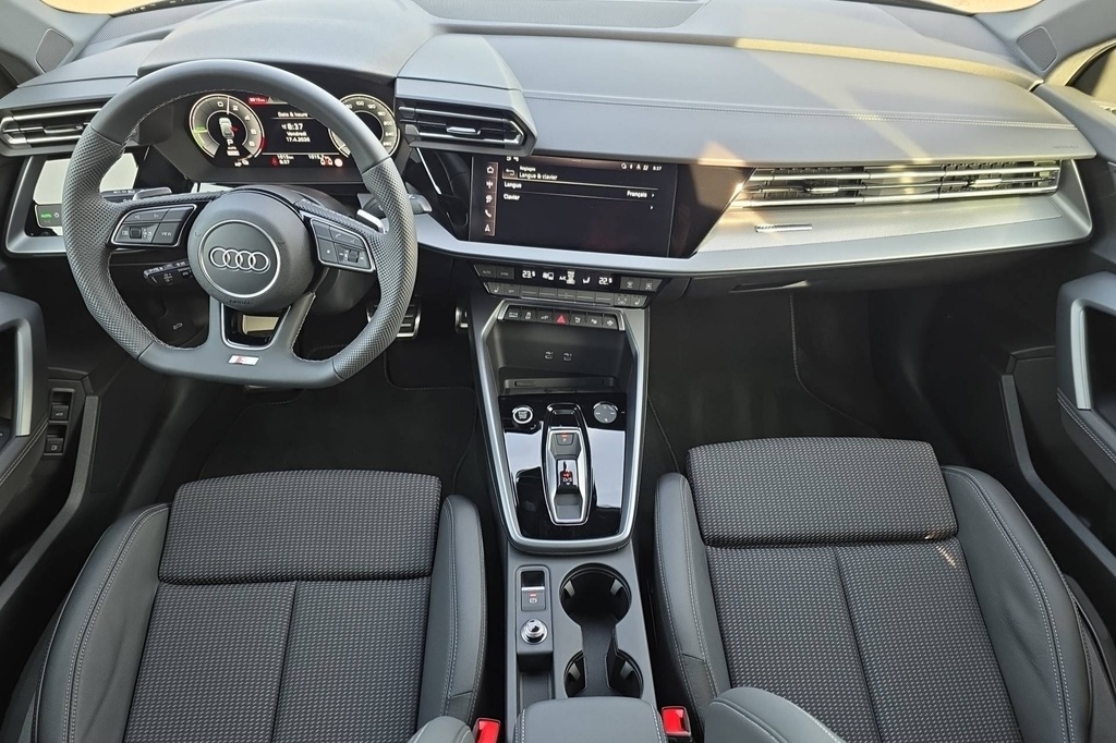 Audi A3 SPORTBACK NOUVELLE 45 TFSI E HYBRIDE RECHARGEABLE 272 S TRONIC 6 S LINE