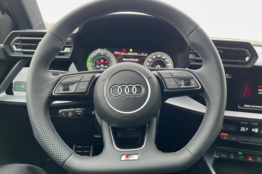 Audi A3 SPORTBACK NOUVELLE 45 TFSI E HYBRIDE RECHARGEABLE 272 S TRONIC 6 S LINE