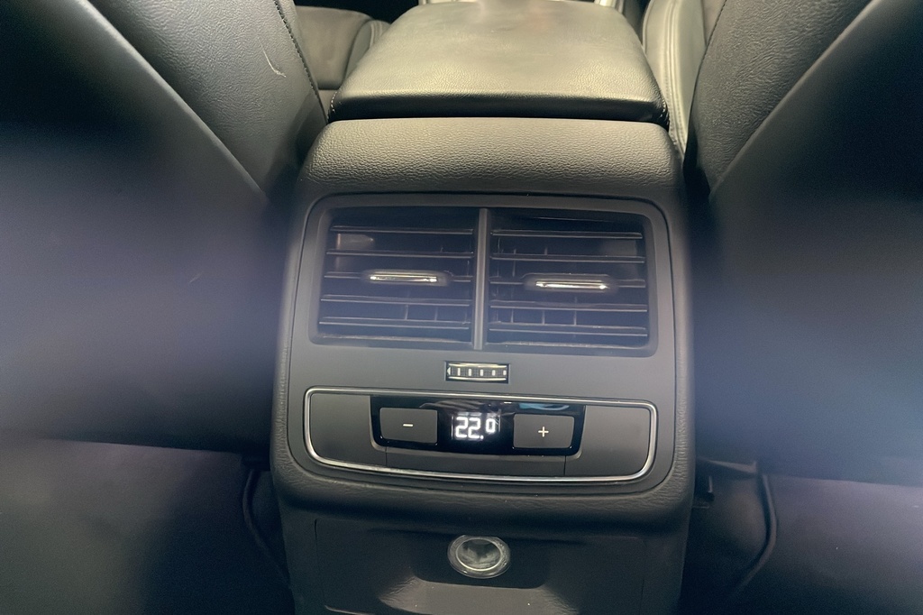 Audi A4 AVANT 2.0 TFSI 252 S TRONIC 7 DESIGN