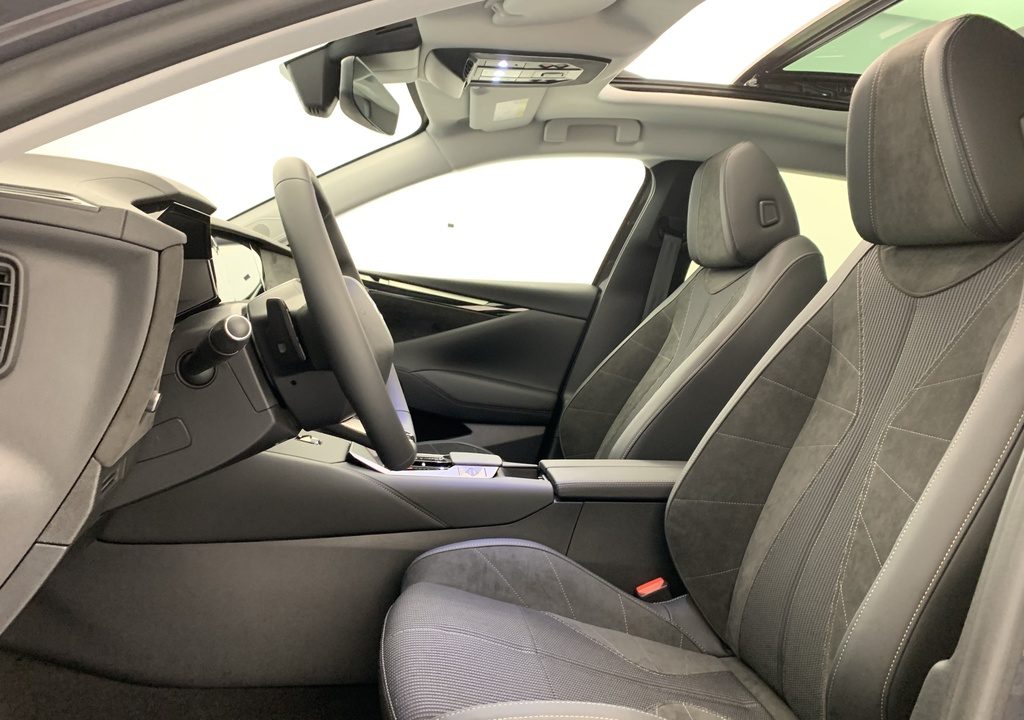 Ds N°4 Hybride 145 e-DCT6 Etoile – Alcantara