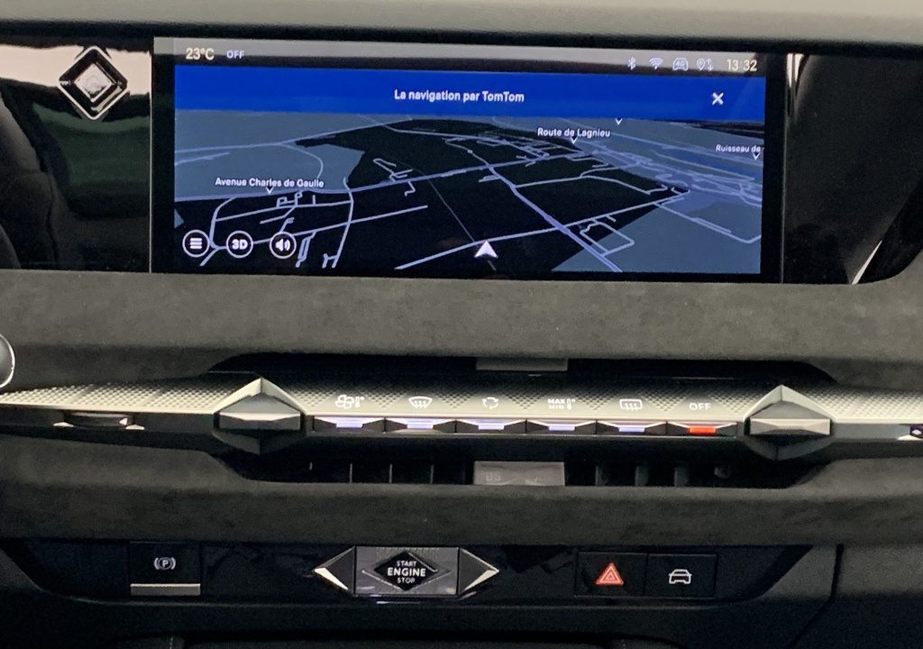 Ds N°4 Hybride 145 e-DCT6 Etoile – Alcantara