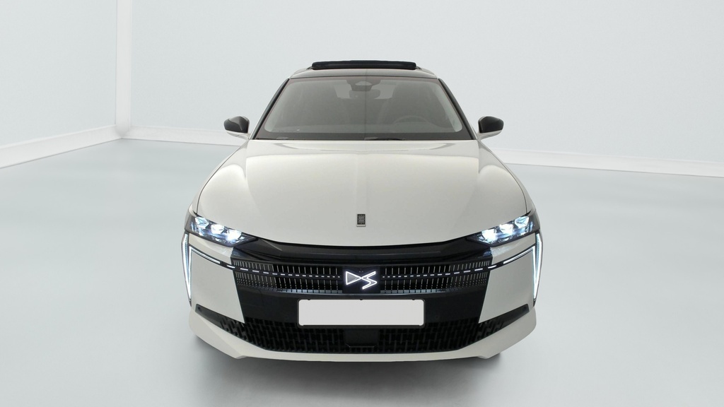 Ds N°4 Hybride 145 e-DCT6 Etoile – Alcantara