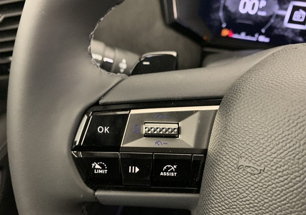 Ds N°4 Hybride 145 e-DCT6 Etoile – Alcantara