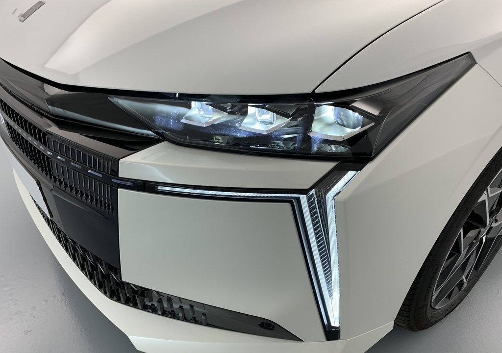 Ds N°4 Hybride 145 e-DCT6 Etoile – Alcantara