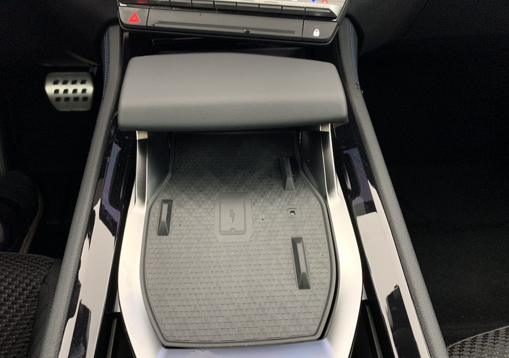 Renault ESPACE VI NOUVEAU FULL HYBRID E-TECH 200 CH 7PL ESPRIT ALPINE