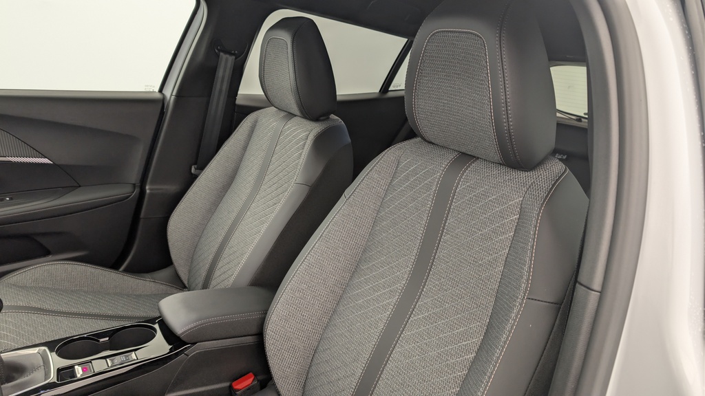 Peugeot 2008 100 S&S BVM6 Allure