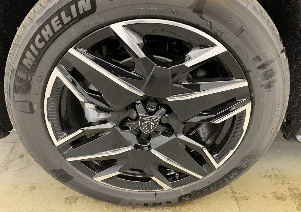 Peugeot 3008 Hybrid 145 e-DCS6 GT