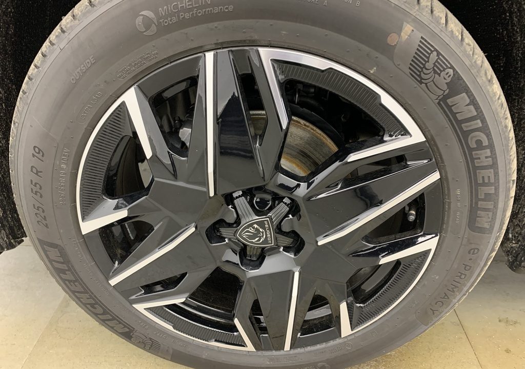 Peugeot 3008 Hybrid 145 e-DCS6 GT