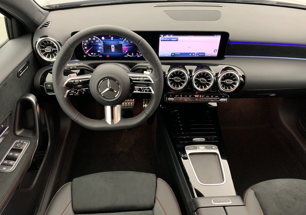 Mercedes-benz CLASSE A 200 d 8G-DCT AMG Line