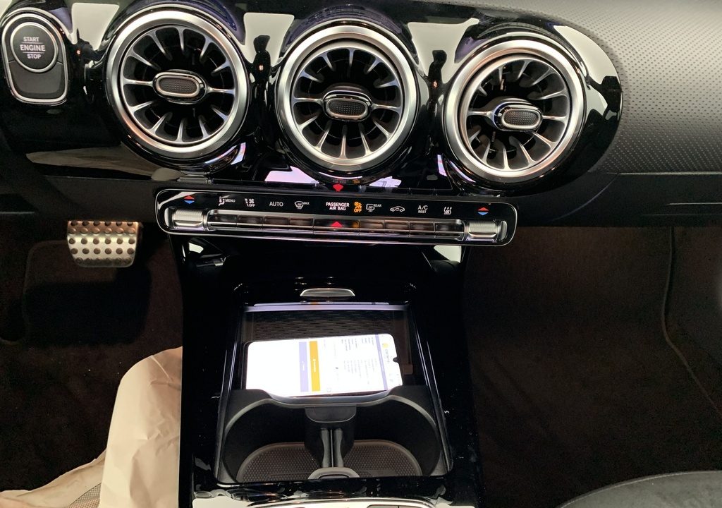 Mercedes-benz CLASSE A 250 e Hybrid EQ 8G-DCT AMG Line