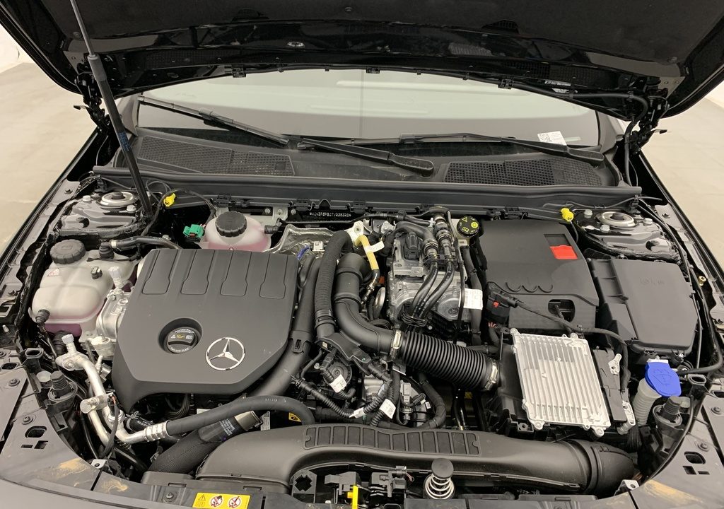 Mercedes-benz CLASSE A 250 e Hybrid EQ 8G-DCT AMG Line