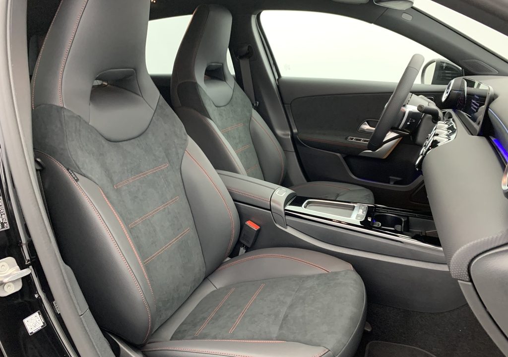 Mercedes-benz CLASSE A 250 e Hybrid EQ 8G-DCT AMG Line