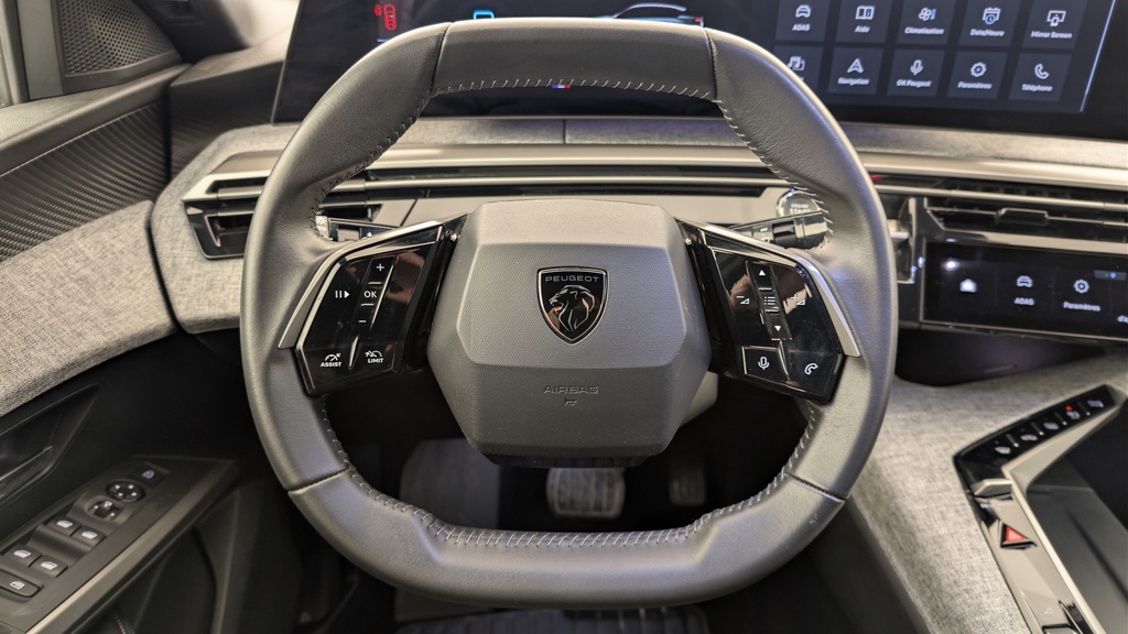 Peugeot 3008 Hybrid 136 e-DCS6 Allure