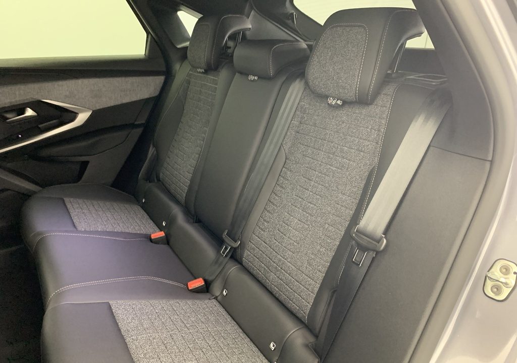 Peugeot 3008 Hybrid 145 e-DCS6 Allure