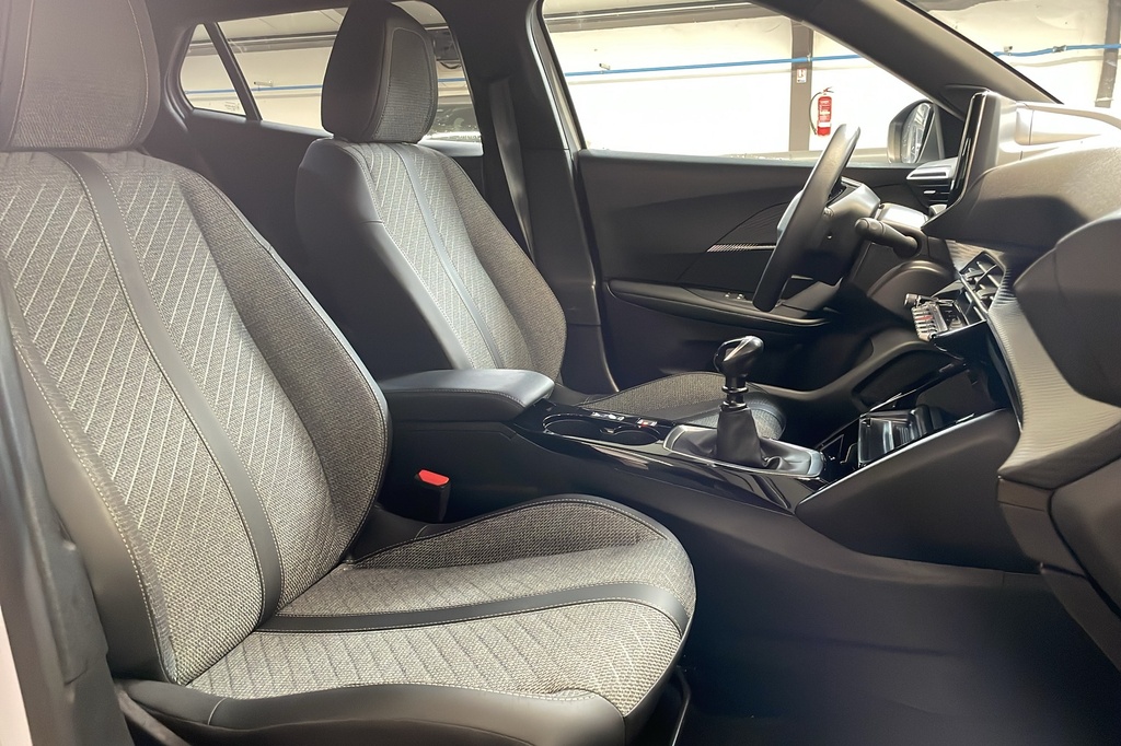 Peugeot 2008 100 S&S BVM6 Allure