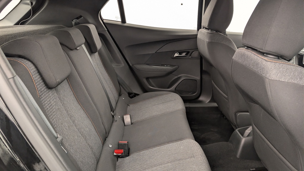 Peugeot 2008 Hybrid 136 e-DCS6 Style