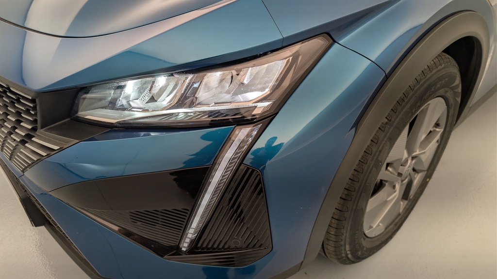 Peugeot 408 Hybrid 145 e-DCS6 Allure