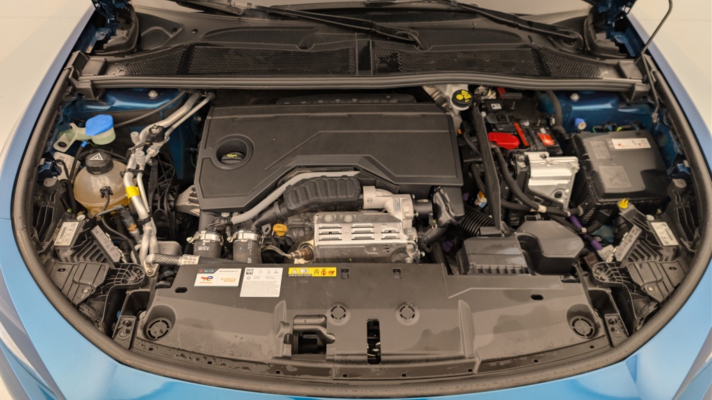 Peugeot 408 Hybrid 145 e-DCS6 Allure