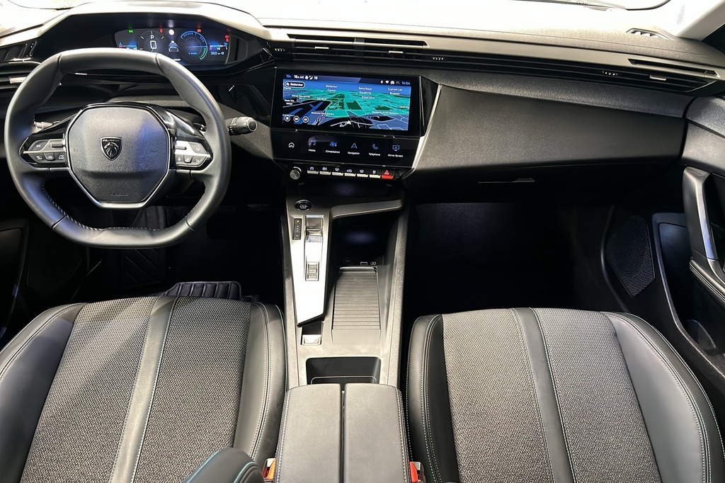 Peugeot 408 Hybrid 145 e-DCS6 Allure